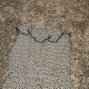 Romper scrunchies in the front